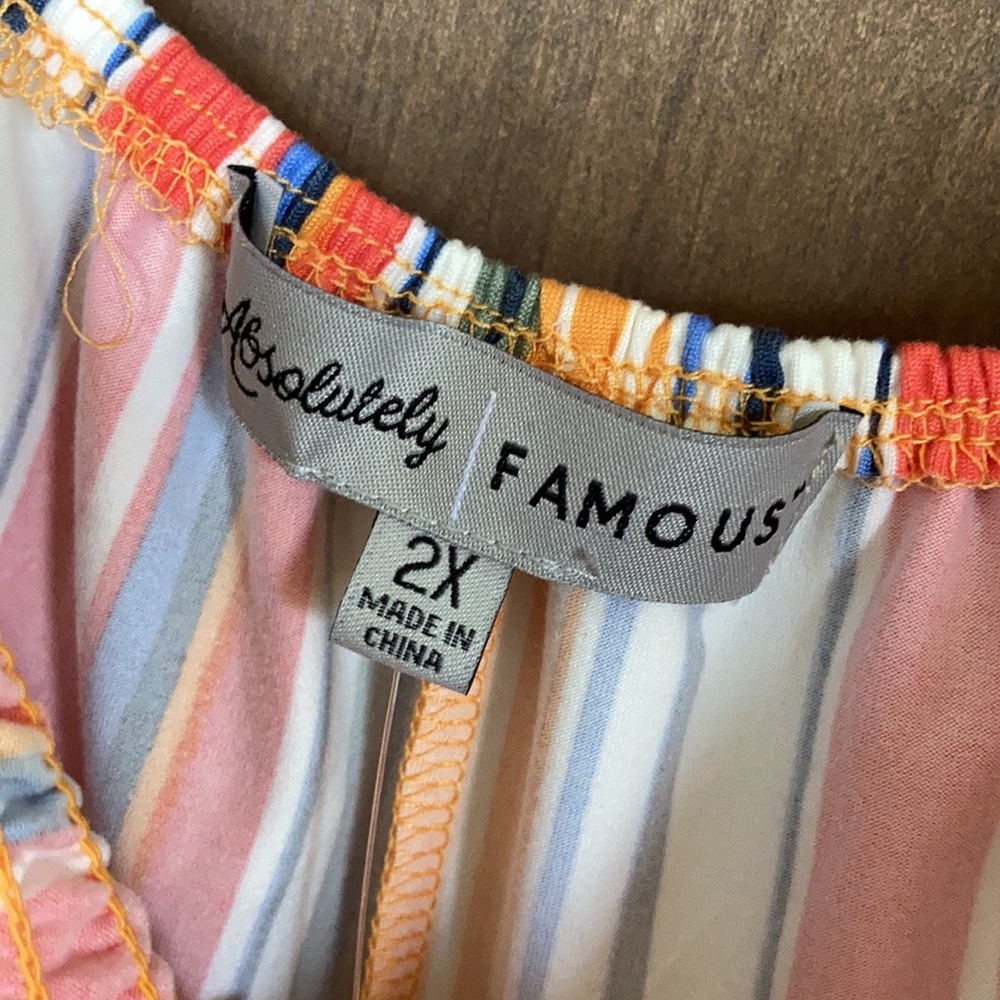 Absolutely Famous striped top smock front neckline detail soft 2X - Picture 8 of 16